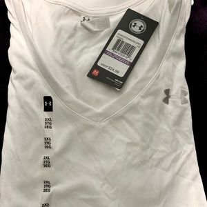 Under Armour white v-neck XXL locker tshirt